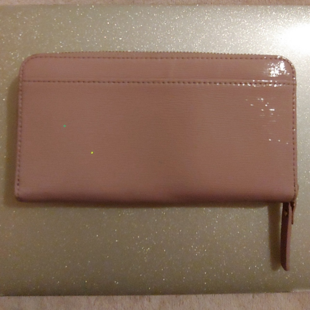 Kate Spade Wallet - Picture 4 of 4